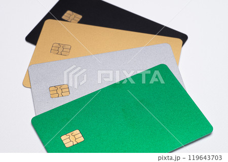 各色のクレジットカード 119643703