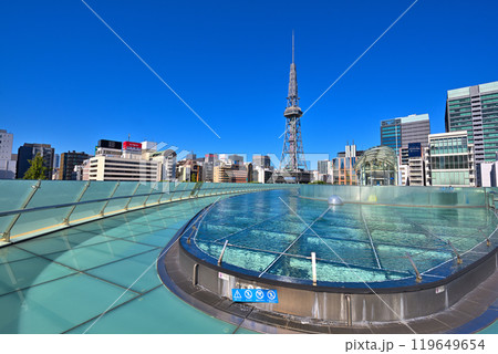 《愛知県》名古屋都市風景　オアシス21から見るテレビ塔 119649654