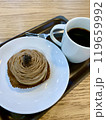 美味しそうなケーキとコーヒー 119659992