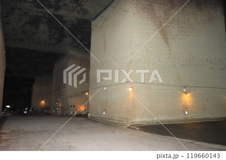 大谷資料館　大谷石の採掘場跡　 119660143