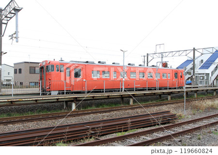 上磯駅に停車中の木古内行普通列車 上磯駅 かみいそ Kamiiso sh07 道南いさりび鉄道 上磯駅に停車中の木古内行普通列車 上磯駅 かみいそ Kamiiso sh07 道南いさりび鉄道 119660824