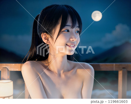 満月の夜の温泉露天風呂に入浴中の若い女性	 119661603