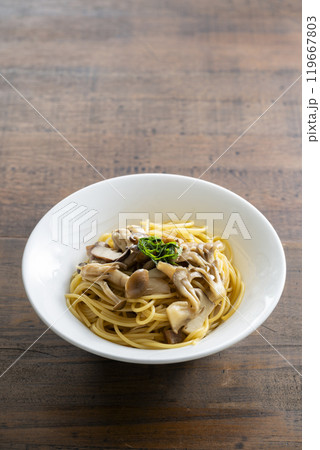 きのこのパスタ 119667803