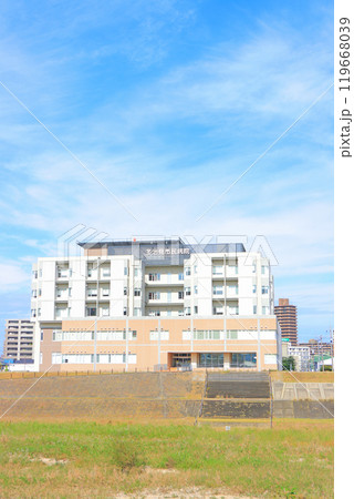 岐阜県多治見市、多治見市民病院の風景 岐阜県多治見市、多治見市民病院の風景 119668039