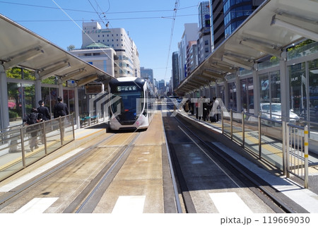 原爆ドーム前駅のホームの景色 原爆ドーム前駅のホームの景色 119669030