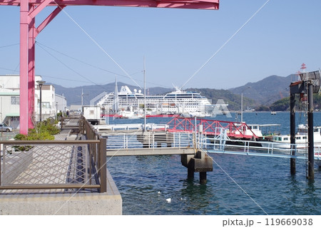 消防艇桟橋から眺めた広島港の景色 消防艇桟橋から眺めた広島港の景色 119669038