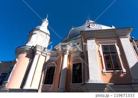 Towers of the Resurrection Cathedral. View from the inner courtyard of the Vologda Kremlin. 119671333