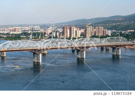 Bridge over a river in a provincial town. 119673184