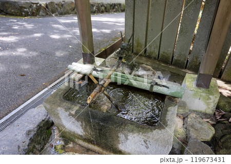 石切劔箭神社上之社の手水舎（2024年9月撮影） 119673431