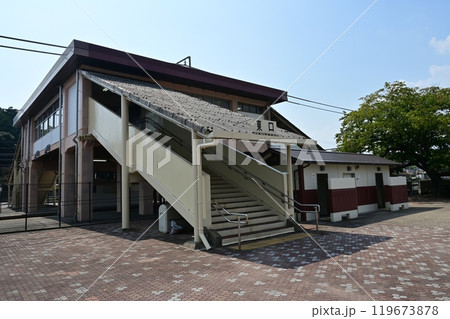 三ヶ根駅（東海道本線）の東口 119673878