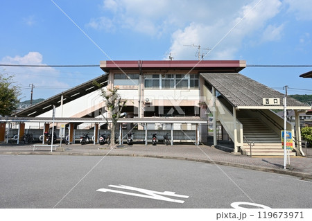 三ヶ根駅(東海道本線)の西口 三ヶ根駅(東海道本線)の西口 119673971