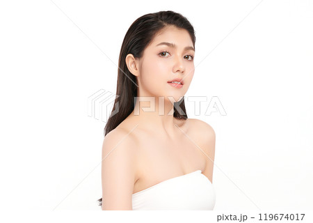 Beautiful young asian woman with clean fresh skin on white background, Face care, Facial treatment, Cosmetology, beauty and spa, Asian women portrait. Beautiful young asian woman with clean fresh skin on white background, Face care, Facial treatment, Cosmetology, beauty and spa, Asian women portrait. 119674017