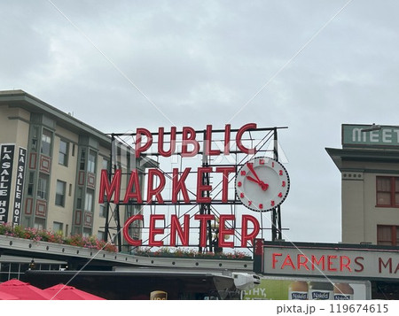 シアトル　パブリックマーケットセンター 119674615
