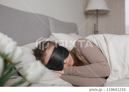 blindfold sleep daytime nap comfort bed mode 119681250