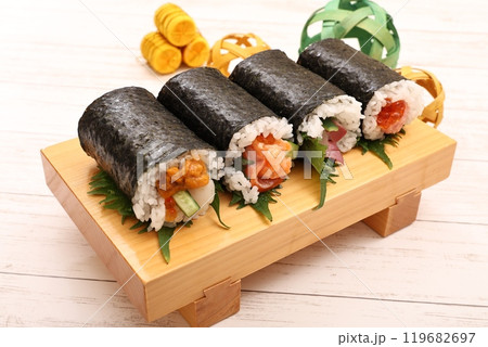 おいしい恵方巻 119682697
