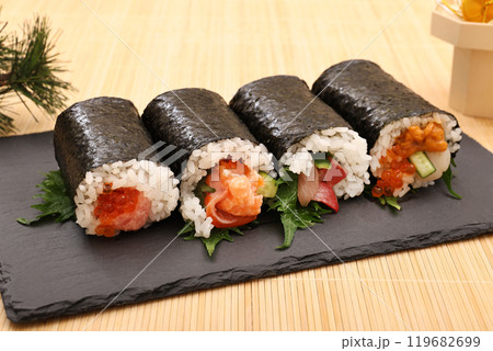 おいしい恵方巻 119682699