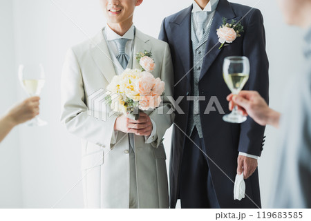 LGBT結婚パーティイメージ 119683585