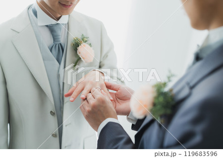 LGBT結婚パーティイメージ 119683596