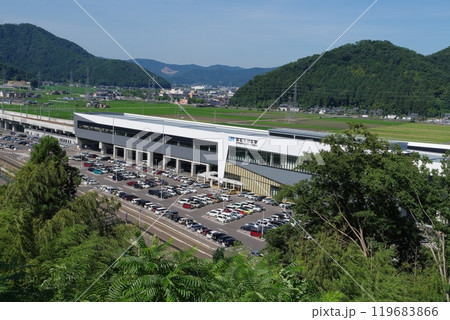 岩内山から望む北陸新幹線 越前たけふ駅 岩内山から望む北陸新幹線 越前たけふ駅 119683866