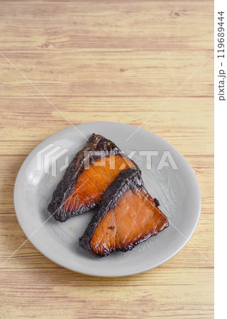 ブリのみりん干し 119689444