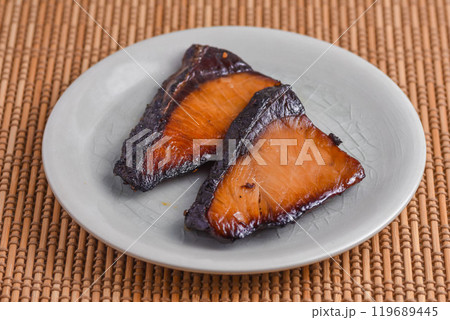 ブリのみりん干し 119689445