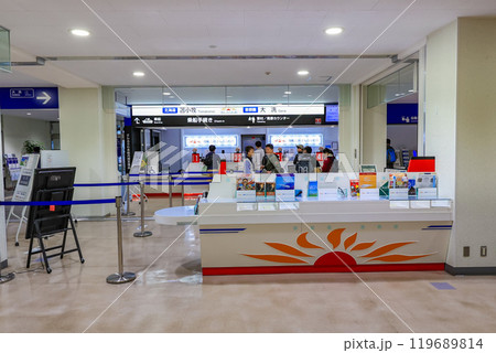 北海道　苫小牧市　苫小牧西港フェリーターミナル 119689814