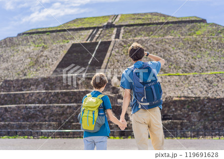 Father and son tourists exploring Teotihuacan, Mexico. Cultural heritage, ancient ruins, and archaeological adventure concept 119691628