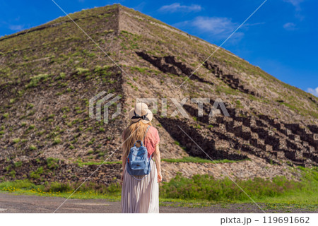 Female tourist exploring Teotihuacan, Mexico. Cultural heritage, ancient ruins, and archaeological adventure concept 119691662