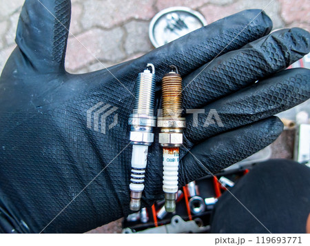 自分で行う自動車のメンテナンス　点火プラグ交換 119693771