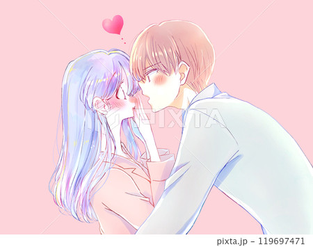 女性に迫る男性　パジャマ　恋愛　 119697471