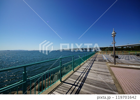 りんくう公園 青空の関西国際空港 りんくう公園 青空の関西国際空港 119701642