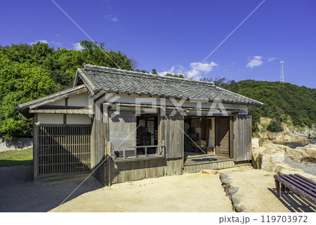 小豆島　二十四の瞳映画村　男先生の家　香川県小豆島町 119703972
