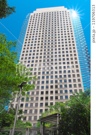 【東京都港区】城山トラストタワー    都市景観（2023年7月） 119706313