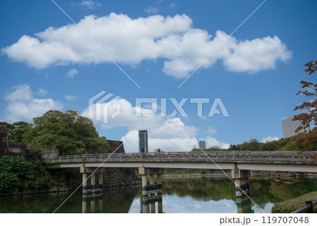 大阪城公園の極楽橋 119707048