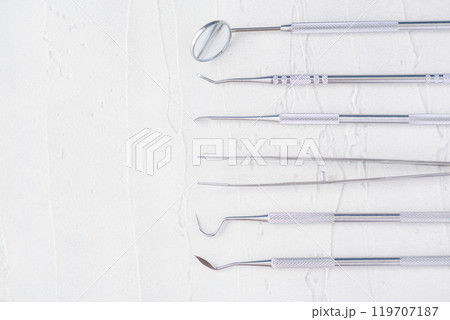 デンタルクリニック治療機器イメージ01 119707187