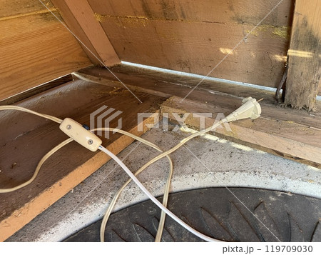 Conducting electricity to the greenhouse Conducting electricity to the greenhouse 119709030