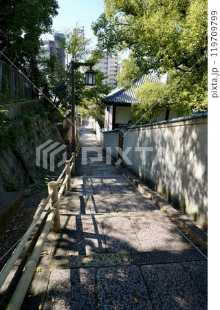 口縄坂(大阪府大阪市天王寺区) 口縄坂(大阪府大阪市天王寺区) 119709799