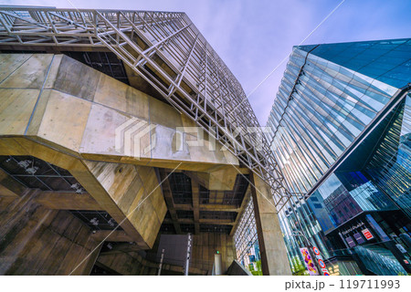 日本の東京都市景観 数寄屋橋交差点前。間もなく開業するソニーパークなどを望む=10月27日 日本の東京都市景観 数寄屋橋交差点前。間もなく開業するソニーパークなどを望む=10月27日 119711993