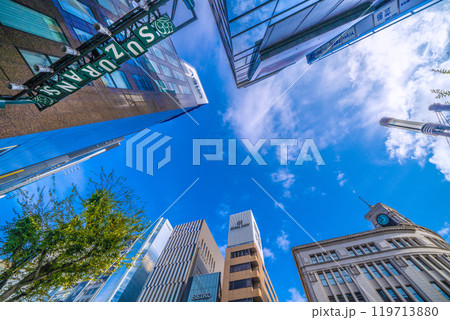 日本の東京都市景観 東京・銀座。すずらん通りや銀座四丁目のセイコーハウス銀座などを望む=27日 日本の東京都市景観 東京・銀座。すずらん通りや銀座四丁目のセイコーハウス銀座などを望む=27日 119713880