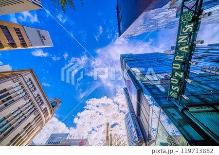 日本の東京都市景観 東京・銀座。すずらん通りや銀座四丁目のセイコーハウス銀座などを望む=27日 日本の東京都市景観 東京・銀座。すずらん通りや銀座四丁目のセイコーハウス銀座などを望む=27日 119713882