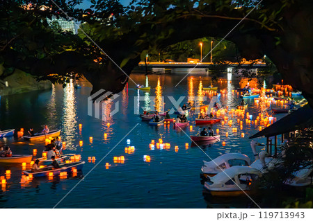 Lantern Festival at Chidorigafuchi park, Tokyo, Chiyoda City, Kojimachi, Japan 119713943
