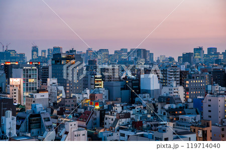 Senso-ji temple by night in Asakusa, Taito City, Tokyo, Japan 119714040
