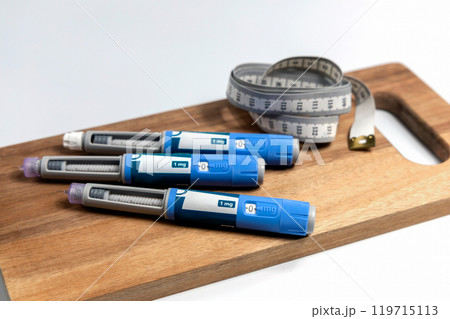 Ozempic Insulin injection pen for diabetics and weight loss. 119715113