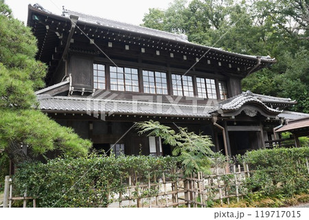 緑に囲まれた古民家 緑に囲まれた古民家 119717015