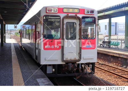 松浦鉄道MR-600形列車（伊万里駅） 119718727