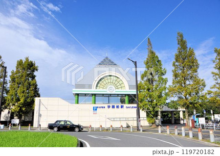 京成電鉄の学園前駅 京成電鉄の学園前駅 119720182