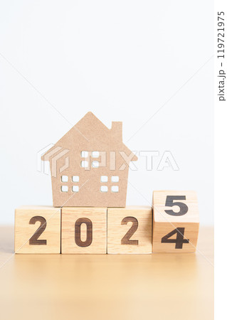 2024 end year to Happy New Year 2025 with house model. real estate, Home loan and mortgage, tax, investment, financial, savings and New Year Resolution concepts 2024 end year to Happy New Year 2025 with house model. real estate, Home loan and mortgage, tax, investment, financial, savings and New Year Resolution concepts 119721975