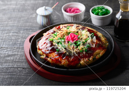 お好み焼き ( 豚玉 ) お好み焼き ( 豚玉 ) 119725204