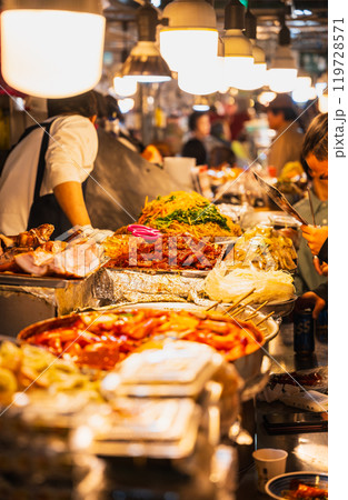 ソウル　広蔵市場（カンジャンシジャン） 119728571