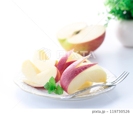 りんごのうさぎ ( 林檎のうさぎカット ) りんごのうさぎ ( 林檎のうさぎカット ) 119730526